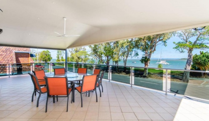 Magical holiday home - Welsby Pde, Bongaree