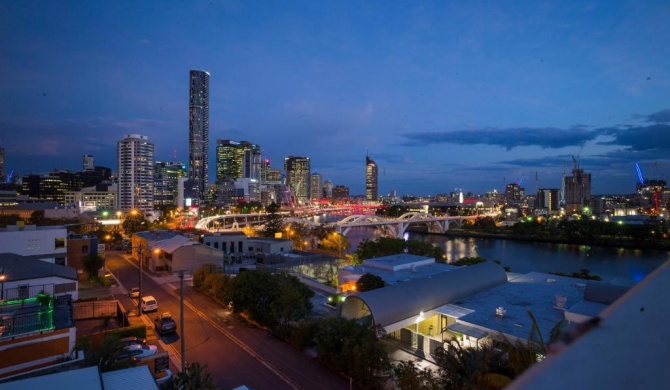 Brisbane City YHA