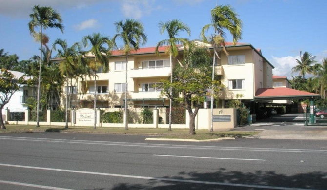 Tradewinds McLeod Holiday Apartments