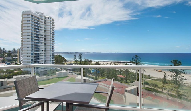 Ocean Plaza Unit 936 - Right on the beach in the centre of Coolangatta