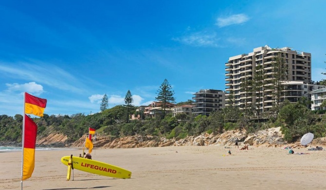 Clubb Coolum Beach Resort