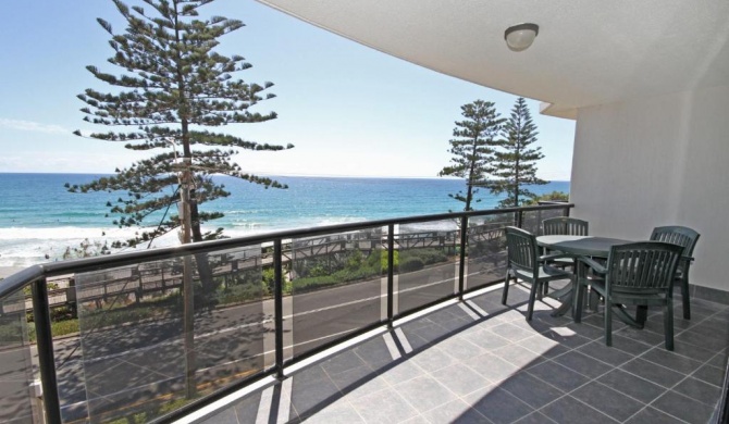 Unit 6, Phoenix Apartments, 1736 David Low Way, Coolum Beach, LINEN INCLUDED, 500 Bond