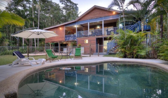 Daintree Village Hideaway