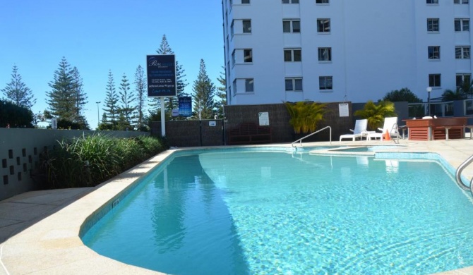 Broadbeach Pacific Resort