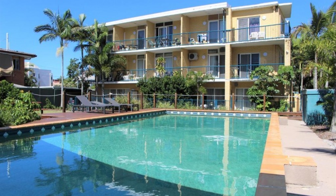 Broadwater Keys Holiday Apartments