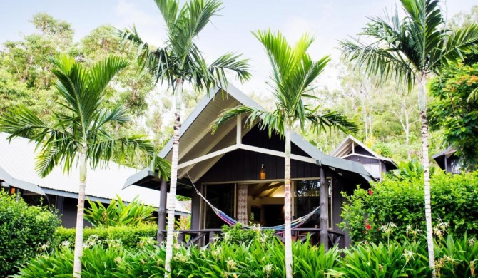 Palm Bungalows