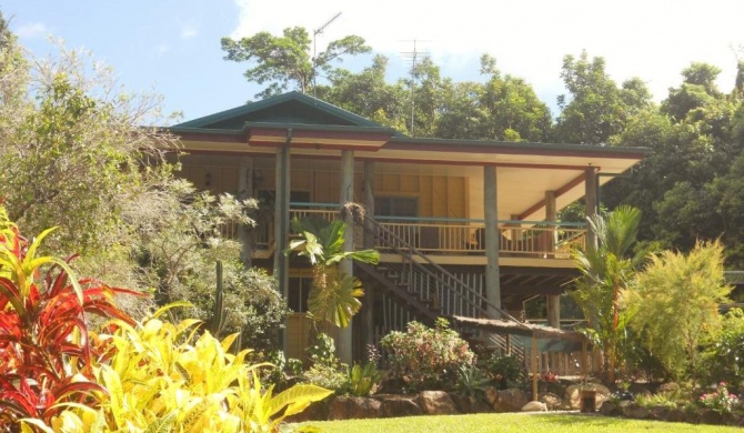 Licuala Lodge