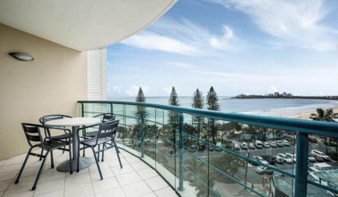 Beachside Mooloolaba Apartment with a View!