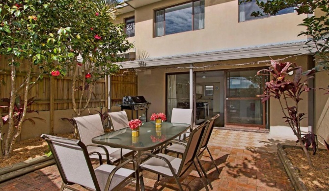 Family Beachside Getaway with BBQ and Patio