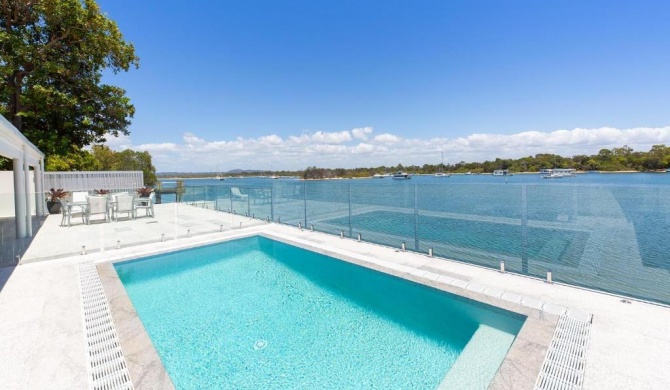 44 Noosa Parade