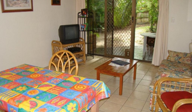 Noosa Yallambee Holiday Apartments