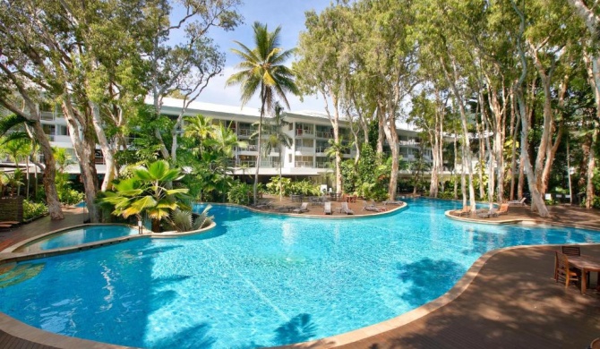 Palm Cove Beach Apartment