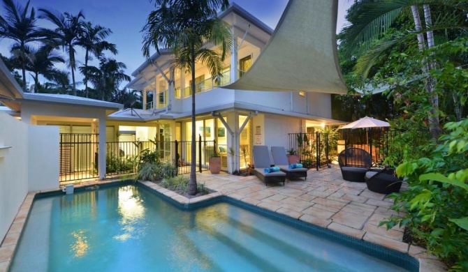 Reef Villa Port Douglas