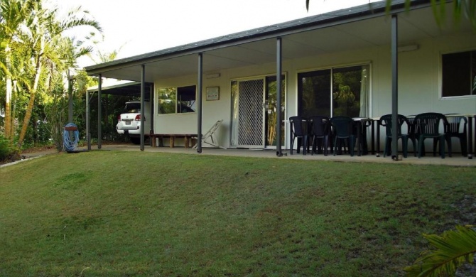 27 Carlo Road - Rainbow Beach, Affordable Family Beach House