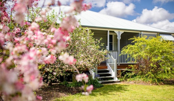 Apple Blossom Cottages