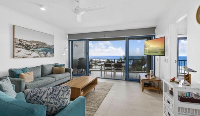 Panoramic ocean views of Sunshine Beach Unit 5 Vista Pacific 12 Bryan Street