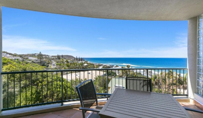 Stunning top floor Sunshine Beach Getaway! Unit 7 Vista Pacific 12 Bryan Street