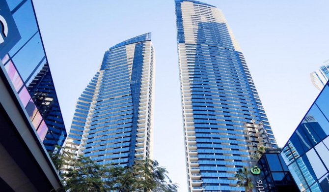 Circle On Cavill Surfers Paradise Apartments-Holiday Paradise