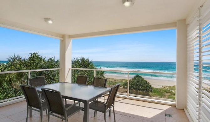 Solaya Unit 6 - Absolute beachfront apartment in Tugun, Gold Coast