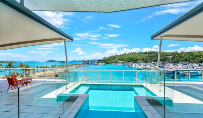 Pavillions Penthouse 25 - 4 Bedroom Luxury Ocean View Hamilton Island