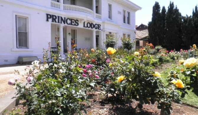 Princes Lodge Motel