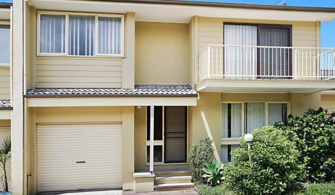 Toowoon Bay Townhouse, Unit 6