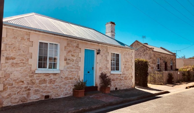 Goolwa Mariner’s Cottage - Free Wifi and Pet Friendly - Centrally located in Historic Region