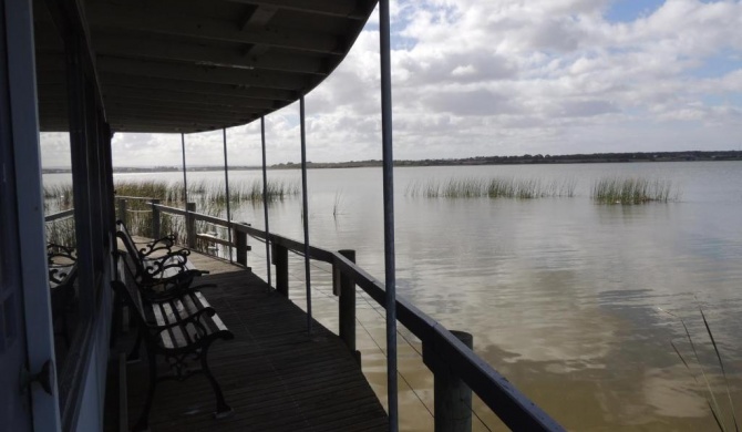 PS Federal Retreat Paddle Steamer Goolwa