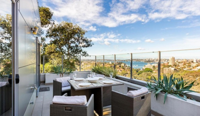 2 Bdrm North Sydney with stunning harbour views - 16WAL